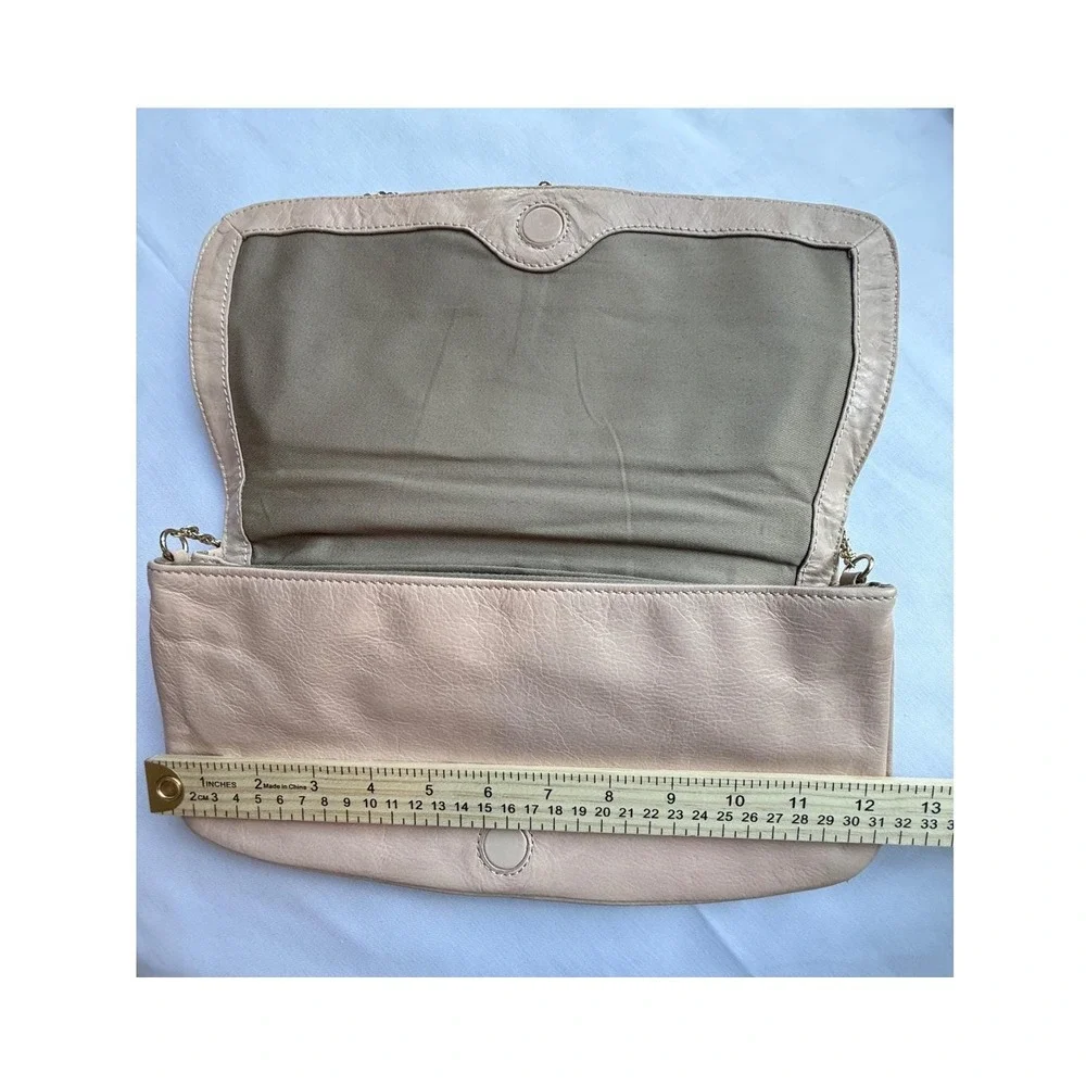 Rare Liz Claiborne Vintage‎ Soft Sexy Leather Clutch New York Evening Peach Bag